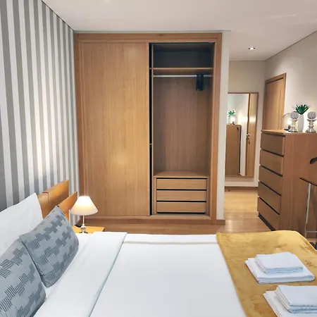 Portus Cale 아파트